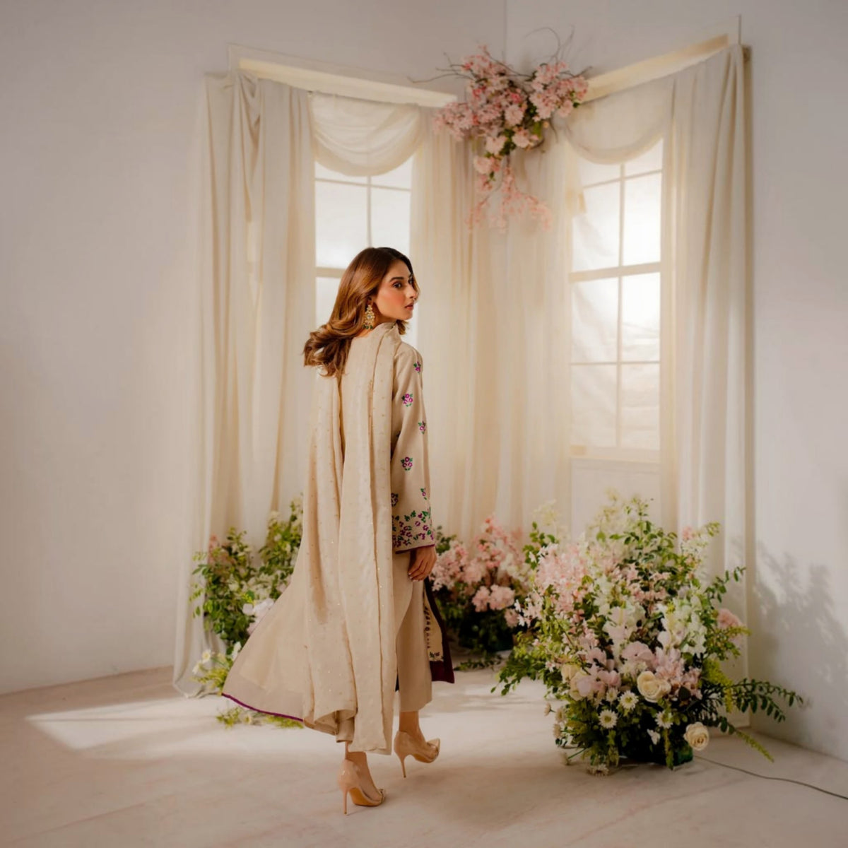 3-Piece Embroidered Dhanak Unstitched Suit
