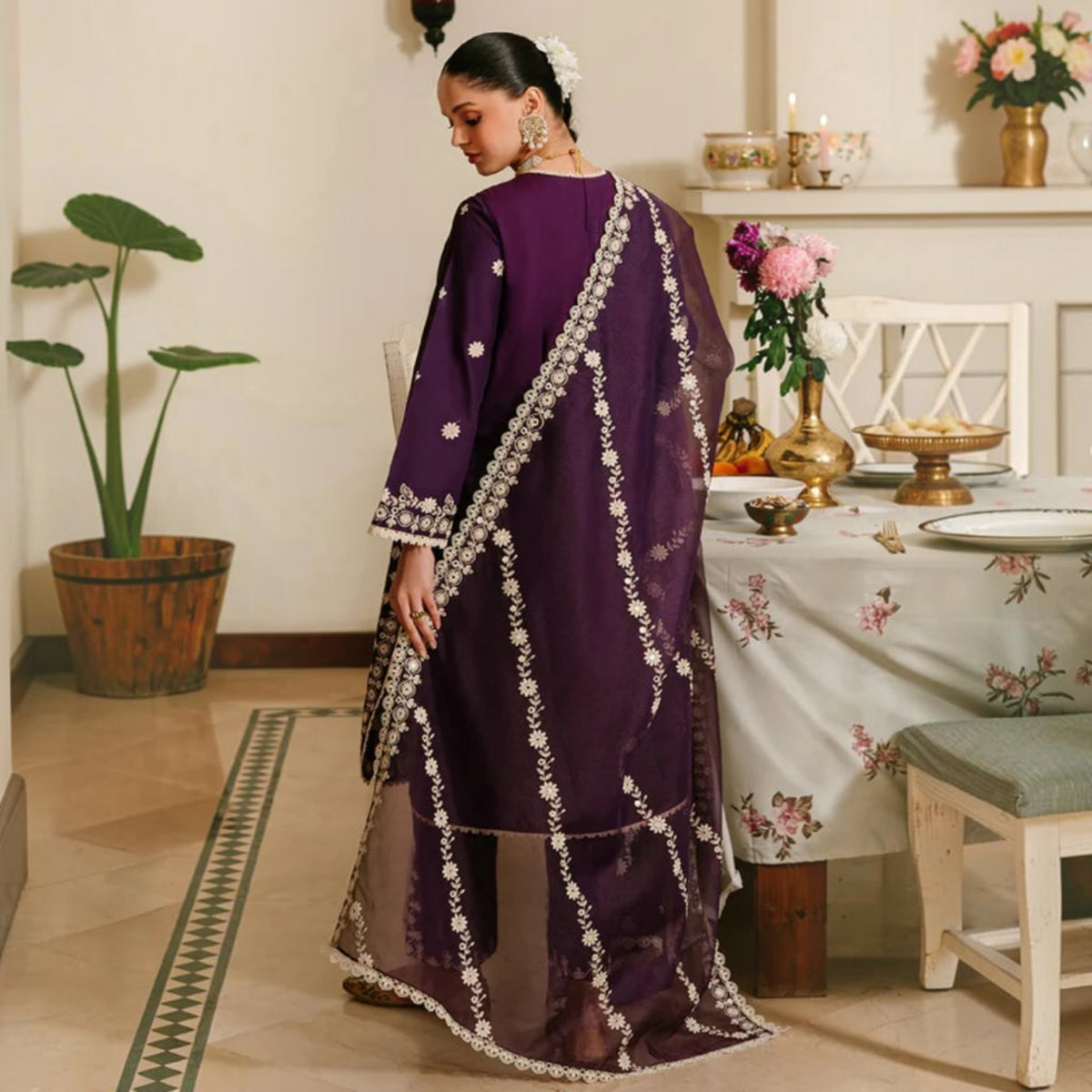 3-Piece Embroidered Dhanak Unstitched Suit