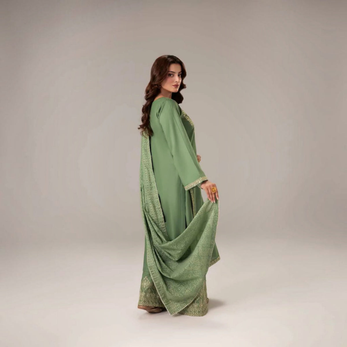 3-Piece Embroidered Dhanak Unstitched Suit