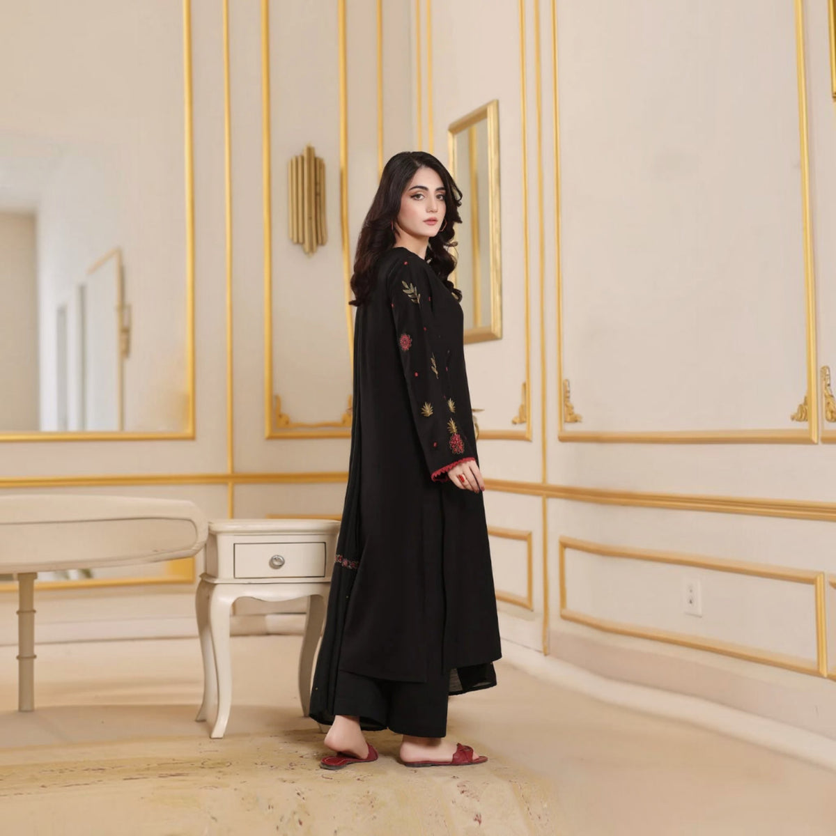 3-Piece Embroidered Dhanak Unstitched Suit