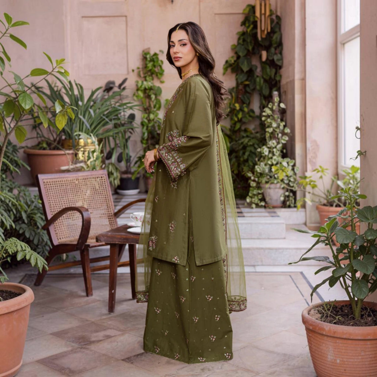 3-Piece Embroidered Dhanak Unstitched Suit
