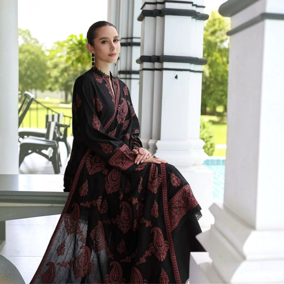 3-Piece Embroidered Lawn Unstitched Suit