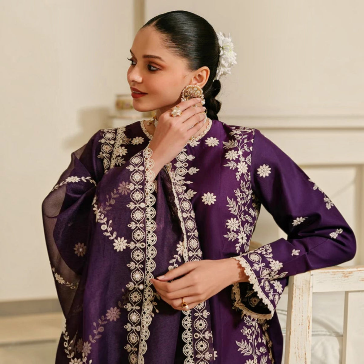 3-Piece Embroidered Dhanak Unstitched Suit