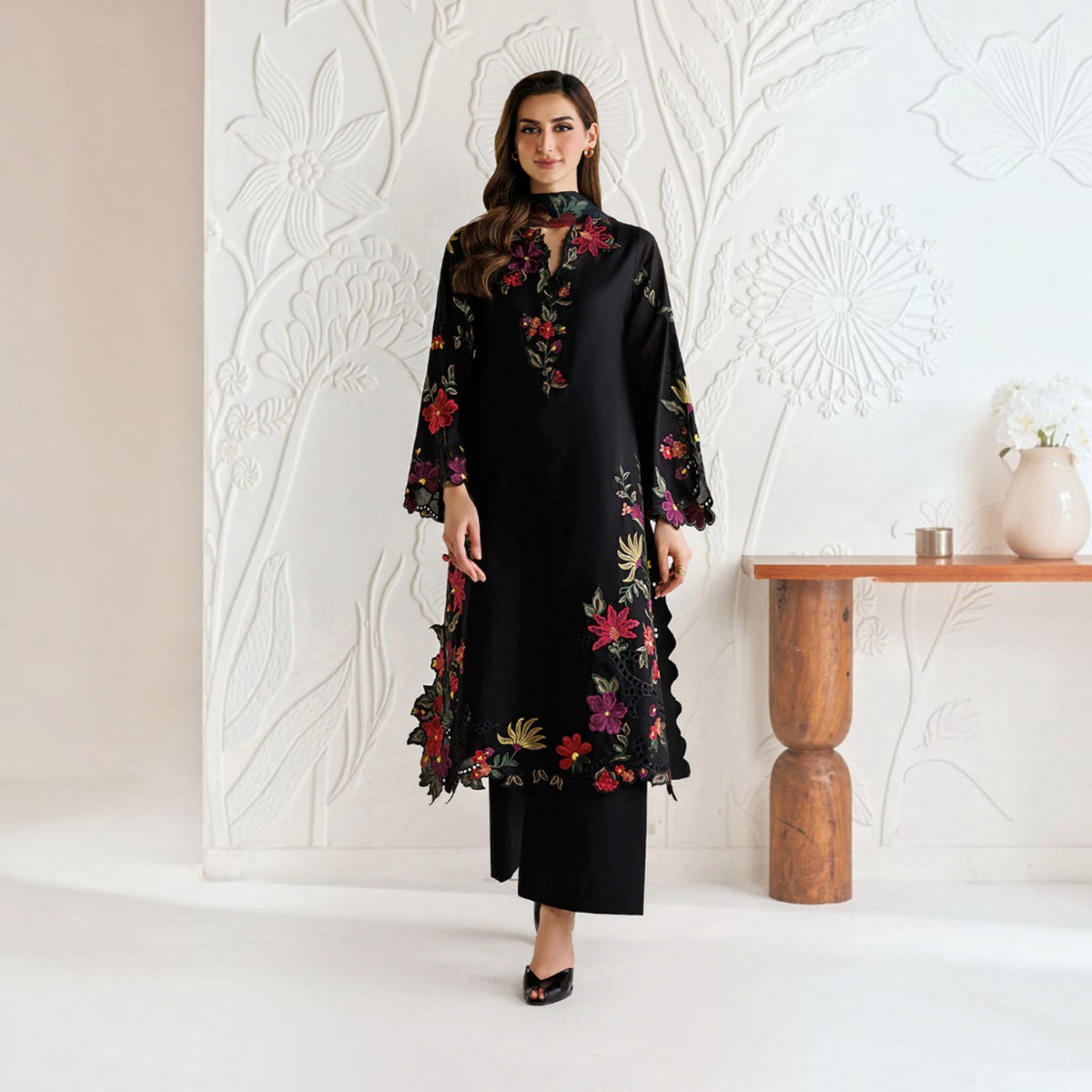 3-Piece Embroidered Dhanak Unstitched Suit