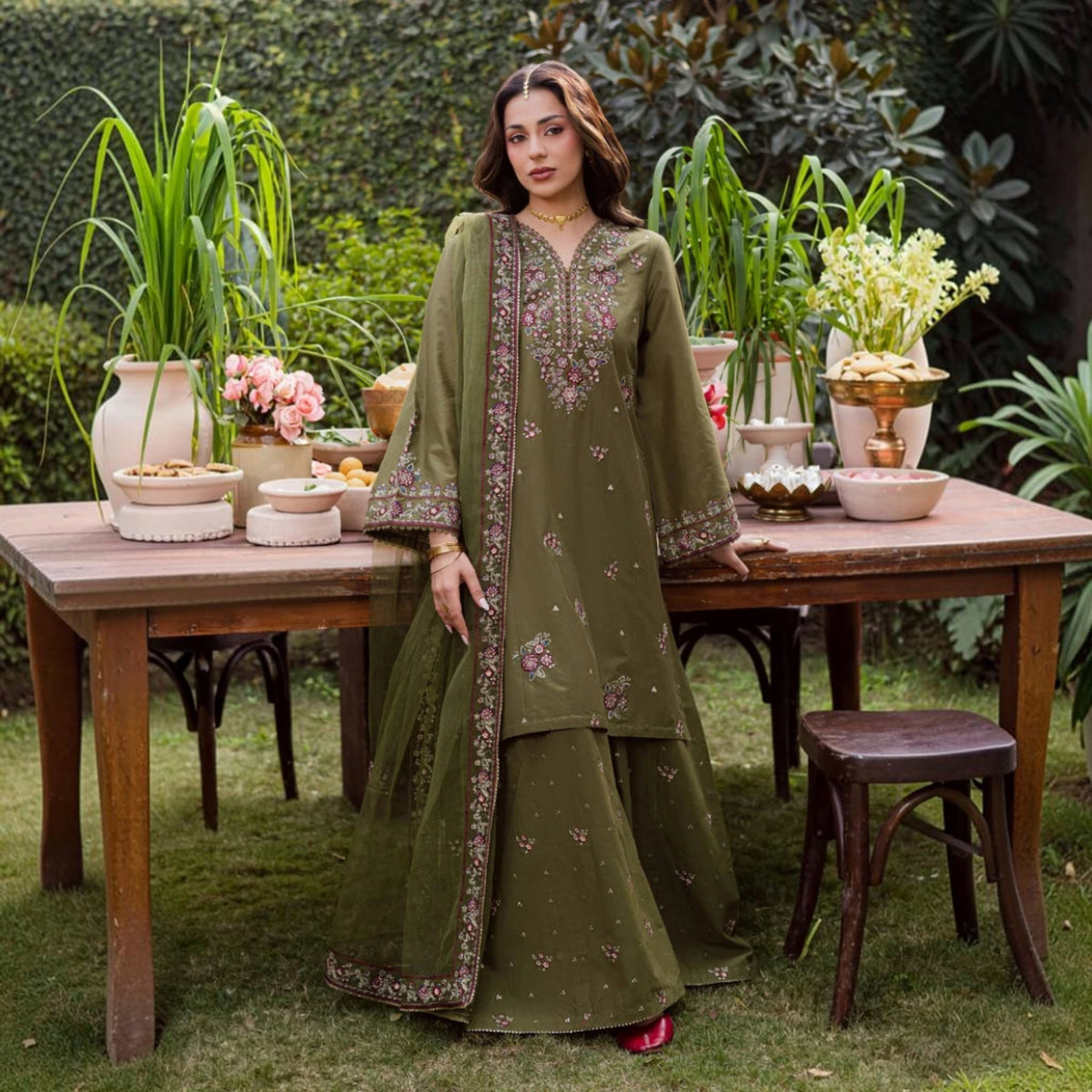 3-Piece Embroidered Dhanak Unstitched Suit